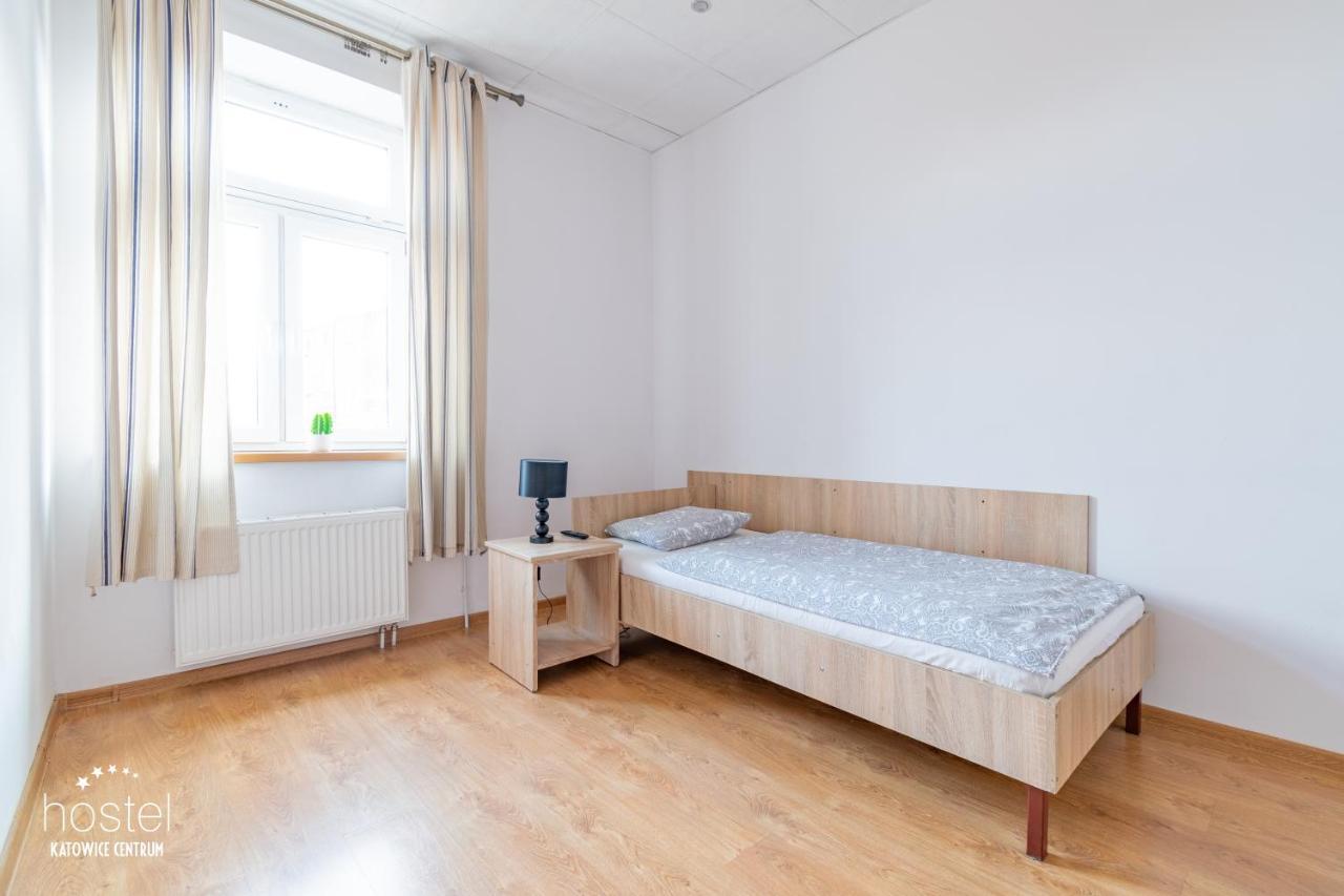 Hostel Katowice Centrum Bagian luar foto