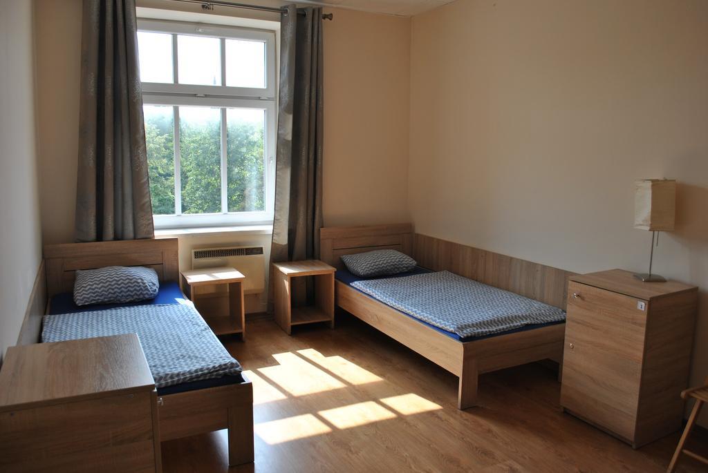 Hostel Katowice Centrum Bagian luar foto