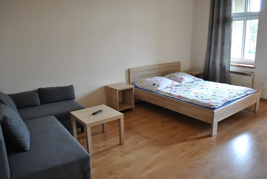 Hostel Katowice Centrum Bagian luar foto