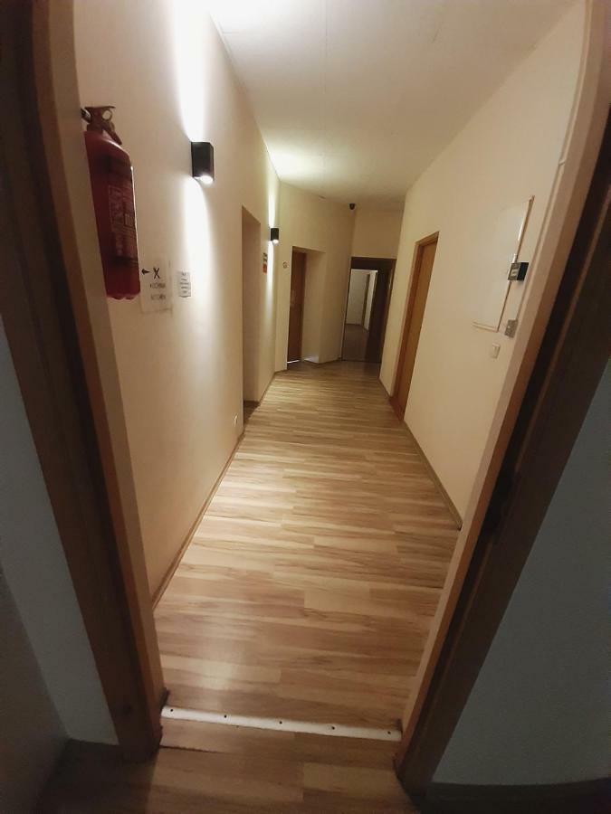 Hostel Katowice Centrum Bagian luar foto