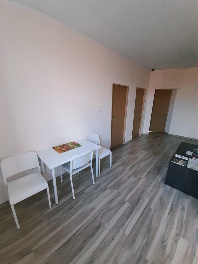Hostel Katowice Centrum Bagian luar foto